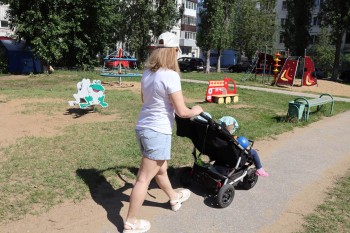 Нижегородским семьям стала доступна услуга кратковременного присмотра и ухода за детьми