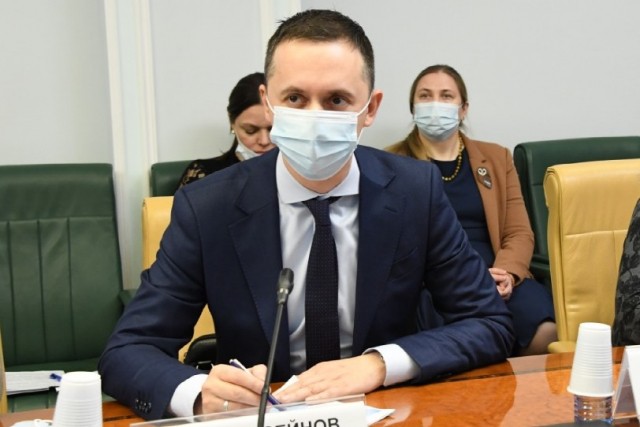 Власти опровергают слухи о скорой отставке министра здравоохранения Нижегородской области Давида Мелик-Гусейнова