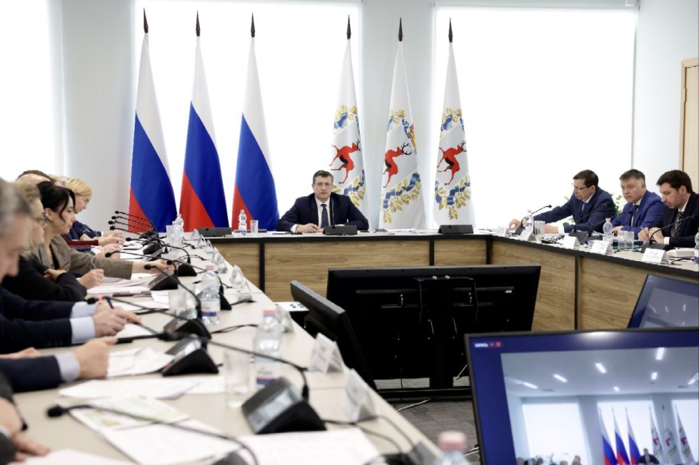 Оперштаб обсудил поддержку деревообработки в регионе