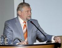 Булавинов рекомендовал главам муниципалитетов Ассоциации городов Поволжья активно обмениваться опытом при выработке антикризисных стратегий
