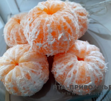 Нижегородцам дали советы по выбору самых вкусных мандаринов и икры
