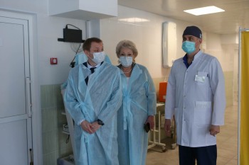 Андрей Чечерин проверил медучреждения Дзержинска