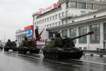 Парад Победы прошел 9 мая в Нижнем Новгороде