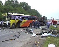 В Нижегородской области в результате столкновения МАЗа с автобусом пострадало более 20 человек