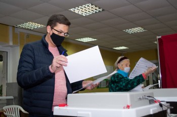Юрий Шалабаев проголосовал 19 сентября на выборах депутатов Госдумы РФ и ЗСНО