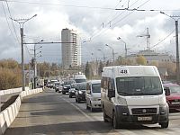 Дорожные рабочие приступили  к реконструкции  перекрестка улиц Б. Хмельницкого и Фучика в Чебоксарах