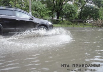 Дорогу между двумя саратовскими поселками размыло из-за подтопления