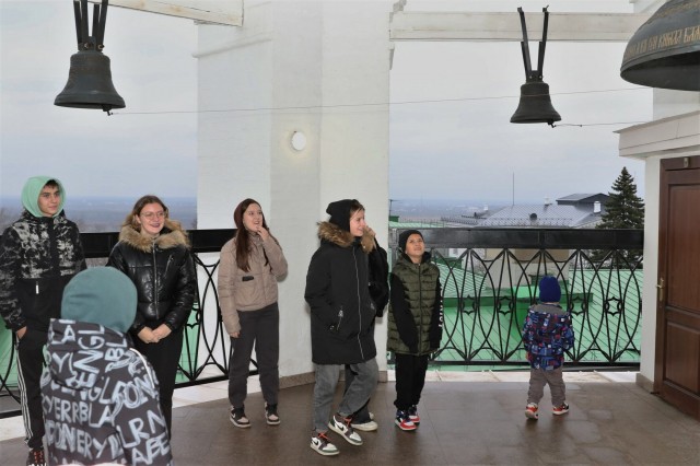 Юные боксеры из Шахтерска побывали на экскурсии в Нижегородском кремле
