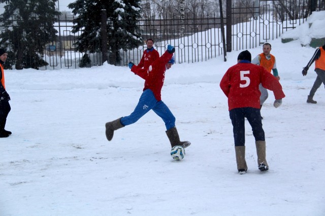 Турнир по футболу в валенках прошёл в Навашине
