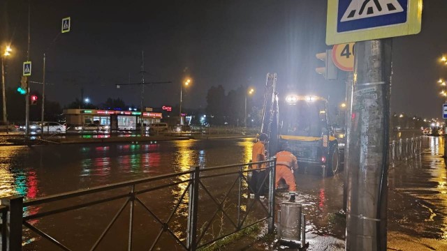 Масштабное отключение водоснабжения произошло в Казани из-за аварии во время ливня