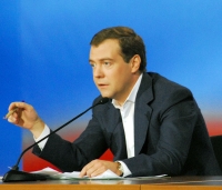 Тема экологии должна стать престижной для чиновников и бизнесменов – Медведев  

