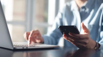 Т2 создала AI-интервьюера для маркетинговых исследований   