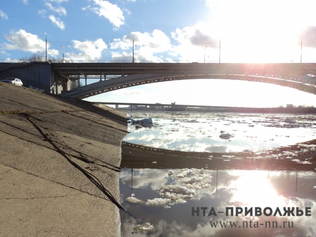 Вскрытие Оки в Нижнем Новгороде ожидается в период 2-11 апреля. Об этом сообщили в ГУ МЧС по региону
