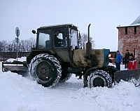 Улицы Н.Новгорода очищают от снега более 280 единиц техники