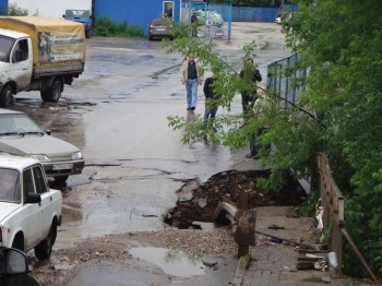 Более 9,5 млн. рублей выделено на восстановление дороги от улицы Ивлиева к рынку &quot;Герц&quot; в Нижнем Новгороде