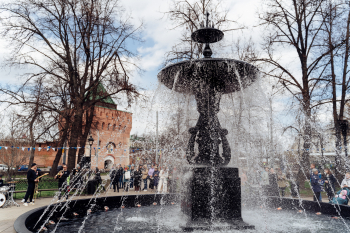 Нижегородский водоканал предлагает поделиться историями о главном городском фонтане на площади Минина и Пожарского