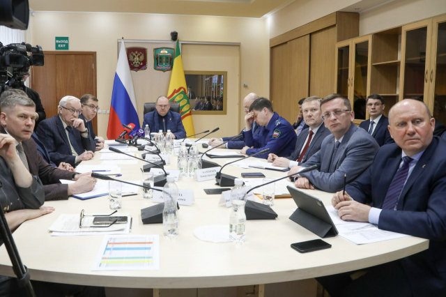 Пензенский губернатор предложил пригласить на празднование Дня Победы коллег из Таджикистана, Узбекистана, Беларуси Пензенский губернатор предложил пригласить на празднование Дня Победы коллег из Таджикистана, Узбекистана, Беларуси