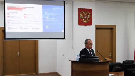 Евгений Чинцов представил отчет о работе Думы Нижнего Новгорода за 2025 год