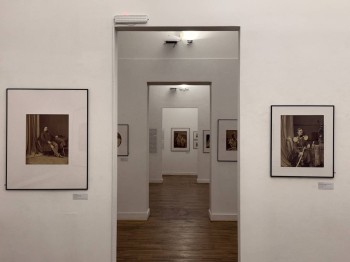 В Санкт-Петербурге открылась выставка фотографов Карелина и Дмитриева