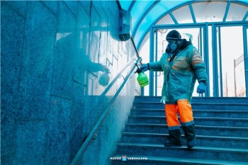 Подземные переходы в Чебоксарах дезинфицируются ежедневно
