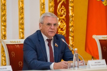 Евгений Люлин единогласно переизбран председателем Совета законодателей ПФО