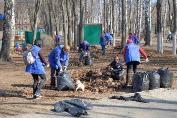 Почти 500 сотрудников нижегородского &quot;Теплоэнерго&quot; в ходе общегородского субботника убрали после зимы территорию объектов компании
