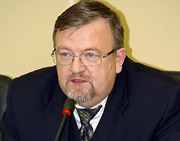 Сумма грантов для господдержки НКО в РФ в 2008 году будет увеличена до 1,5 млрд. рублей - Зорин