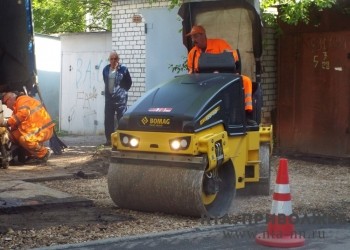 Жители посёлка Зеленый город в Нижнем Новгороде собрали 100 тысяч рублей на капитальный ремонт дороги