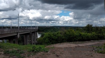 Гроза с сильным ветром ожидается в Уфе на фоне жары