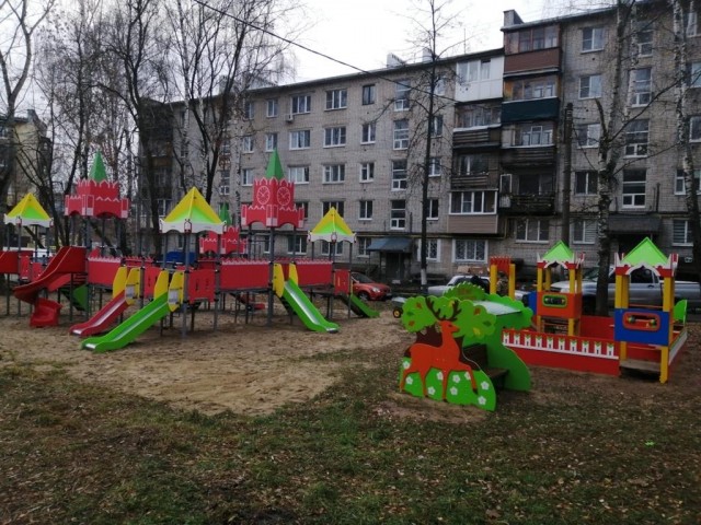 Новый детский игровой комплекс появился на ул. Козицкого