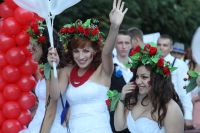 Более 30 пар вступили в брак в День города Чебоксары