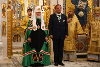Патриарх Кирилл вручил награды РПЦ полпреду Игорю Комарову и губернатору Глебу Никитину