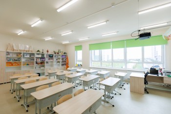 Более 2,5 млрд рублей направлено на поддержку педагогов в 2025 году