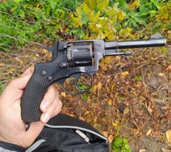 Житель Лысковского района открыл стрельбу на улице из револьвера