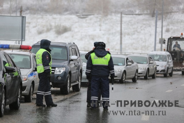 Движение транспорта полностью перекрыто по трассе М-7 "Волга" в Татарстане Движение транспорта полностью перекрыто по трассе М-7 "Волга" в Татарстане