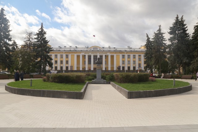 Площадь имени Киселева открыли в Нижнем Новгороде после благоустройства 