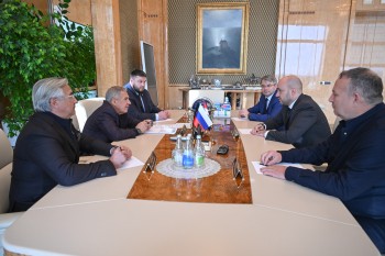 Главы Самарской области и Татарстана обсудили межрегиональное сотрудничество Главы Самарской области и Татарстана обсудили межрегиональное сотрудничество