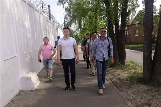 Спецкомиссия осмотрела 40 придомовых территорий в Чебоксарах Спецкомиссия осмотрела 40 придомовых территорий в Чебоксарах