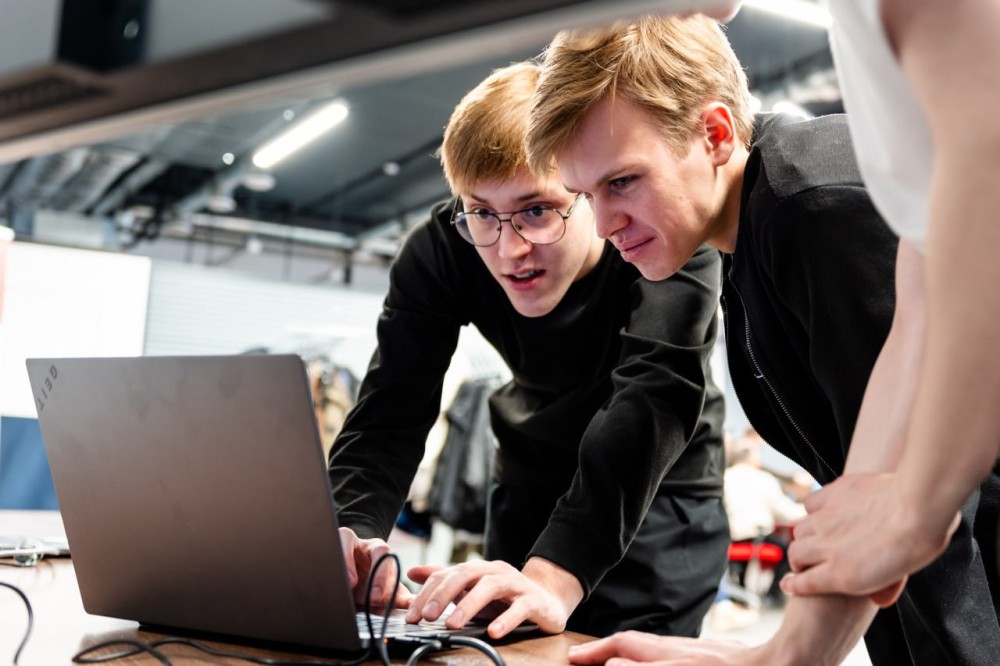 Университет «НЕЙМАРК» и «Трамплин Электроникс» начали подготовку кадров для микроэлектроники Университет «НЕЙМАРК» и «Трамплин Электроникс» начали подготовку кадров для микроэлектроники