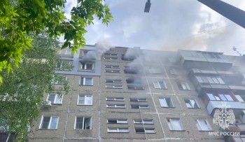 ПВР в школе №190 готовят для жильцов горящей многоэтажки в Нижнем Новгороде