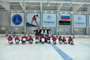 Луганская детская команда по следж-хоккею под руководством нижегородских тренеров впервые приняла участие в соревнованиях