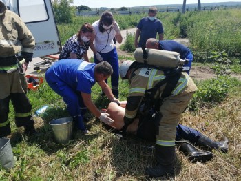 Двое мужчин в Нижегородской области чуть не погибли в канализационном колодце