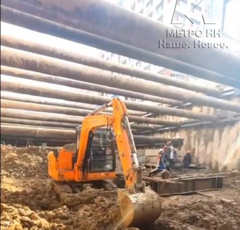 Стартовый котлован на ул. Горького в Нижнем Новгороде готов на 75%