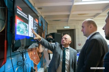 Евгений Солнцев проверил спортшколу "Кувандык365" горнолыжного центра Оренбуржья
