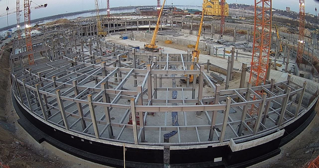 Почти 3300 тонн металлоконструкций Ледовой арены на нижегородской Стрелке уже смонтированы