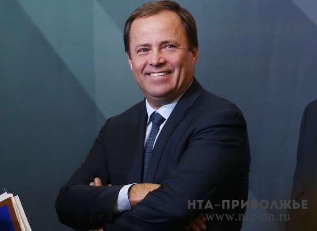 "Взаимное уважение, солидарность, дружба, служение Отечеству – это наша Россия", - Игорь Комаров "Взаимное уважение, солидарность, дружба, служение Отечеству – это наша Россия", - Игорь Комаров