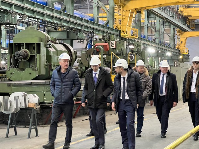 Заместитель губернатора Нижегородской области Егор Поляков посетил с рабочим визитом завод "РУМО"
