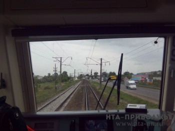 Выезд автомобиля на пути стал причиной ДТП с поездом в Чувашии