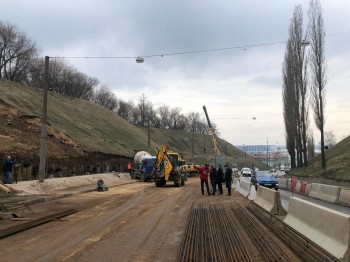 Подрядчик рассчитывает завершить бурение скважин на Похвалинском съезде в Нижнем Новгороде к утру 11 апреля