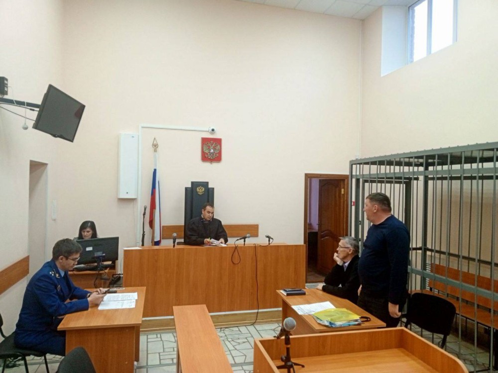 Главу Мелеуза в Башкирии обвиняют в посредничестве при передаче взятки